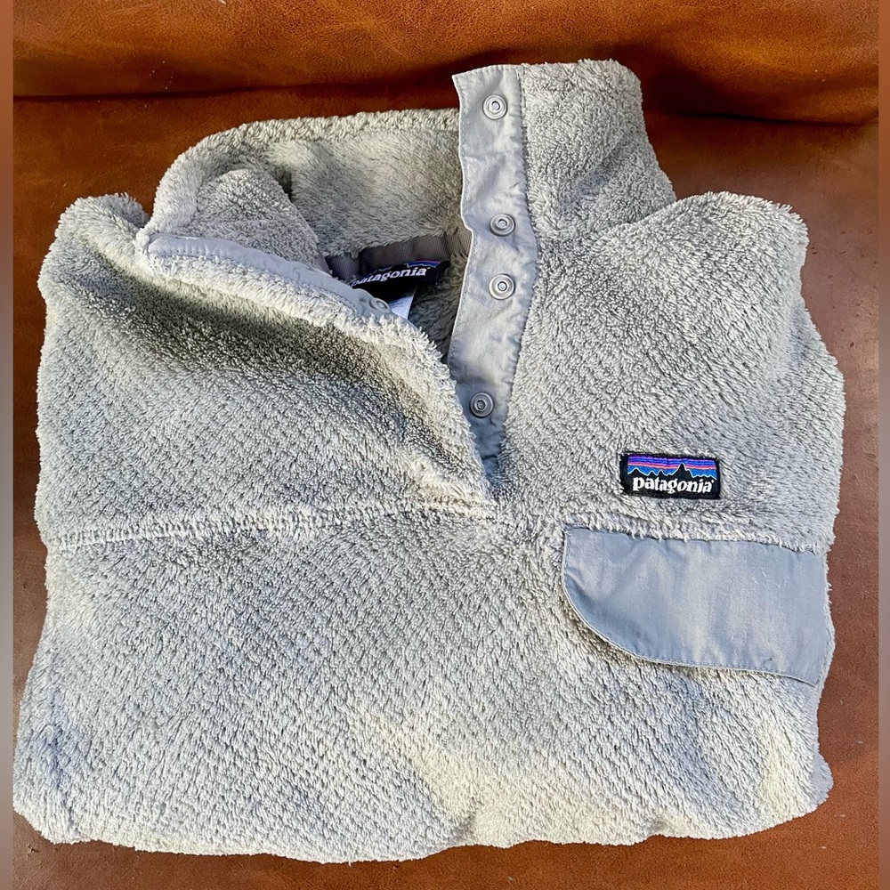 Patagonia pullover sweater